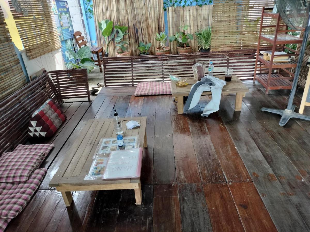 Canaan Guesthouse Kanchanaburi Exterior foto