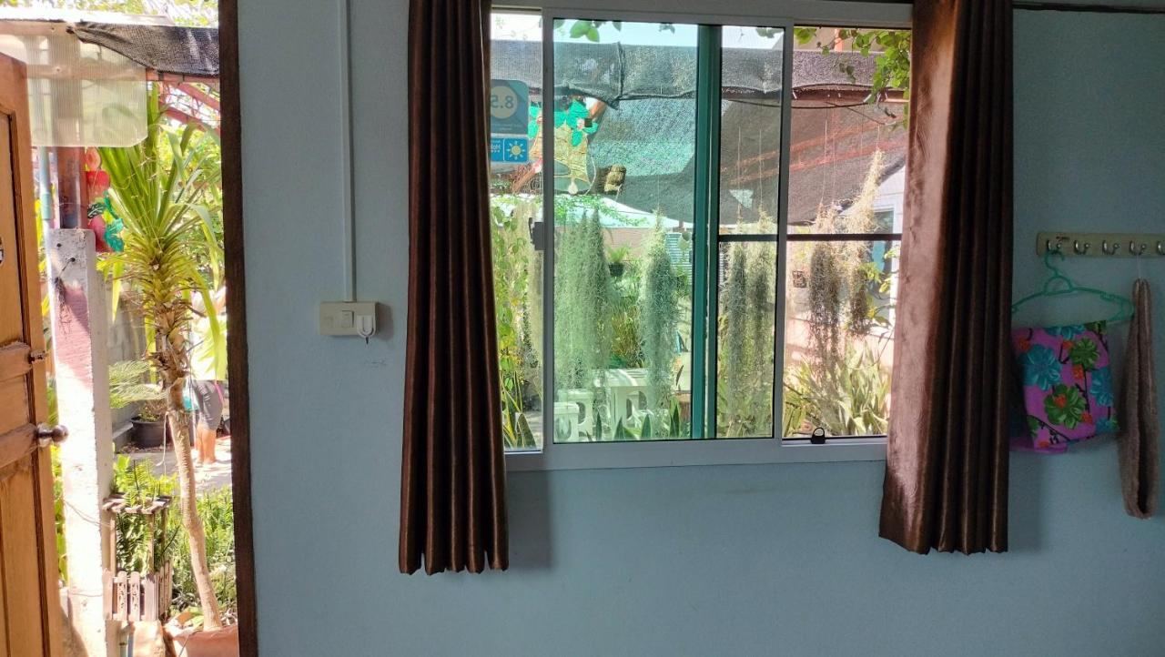 Canaan Guesthouse Kanchanaburi Exterior foto