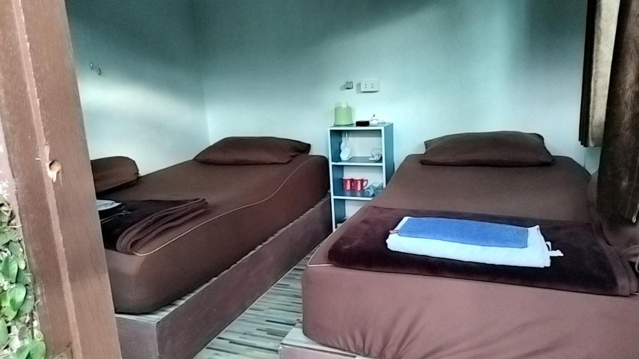Canaan Guesthouse Kanchanaburi Exterior foto