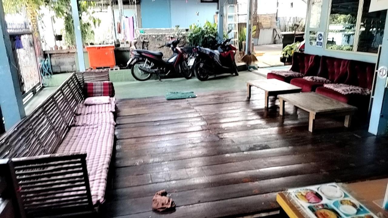 Canaan Guesthouse Kanchanaburi Exterior foto